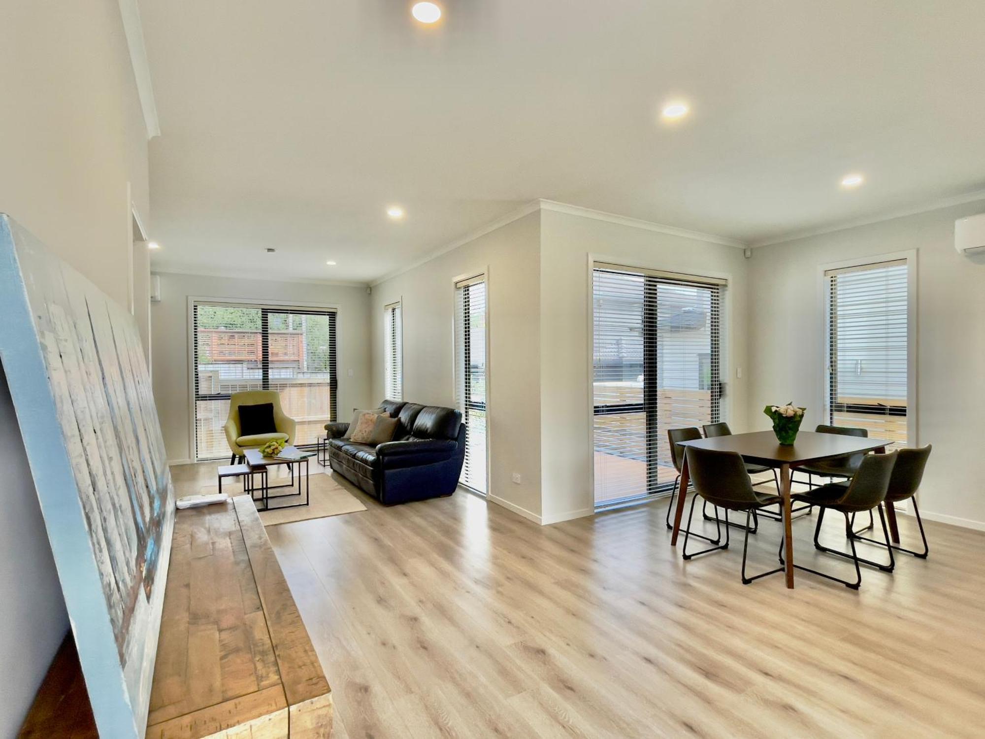 Sky Stars Brand-New Comfortable 3 & 4-Bedroom Houses Auckland Exterior photo